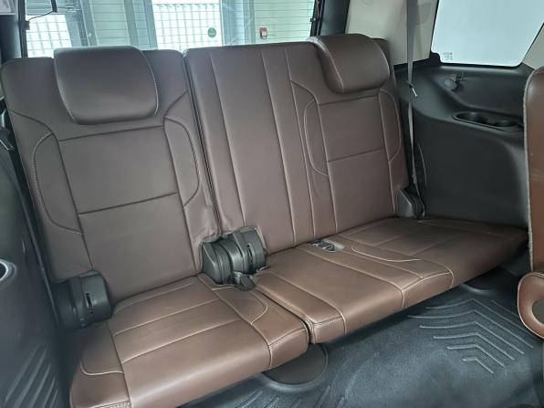 Chevrolet Tahoe IV с пробегом 2015 года, цена 3 328 000 рублей, 154969 км, внедорожник, Автокод Объявления