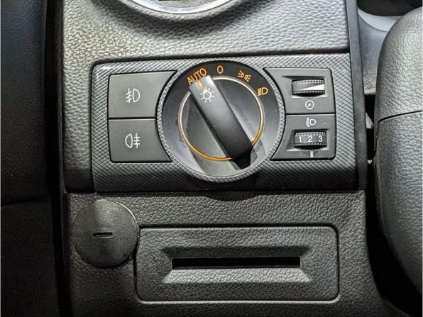Opel Antara I Рестайлинг с пробегом 2012 года, цена 920 000 рублей, 187520 км, внедорожник, Автокод Объявления
