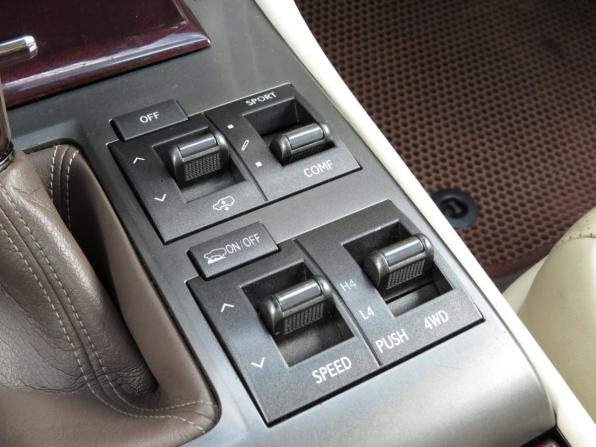 Lexus GX II Рестайлинг с пробегом 2015 года, цена 3 150 000 рублей, 445000 км, внедорожник, Автокод Объявления