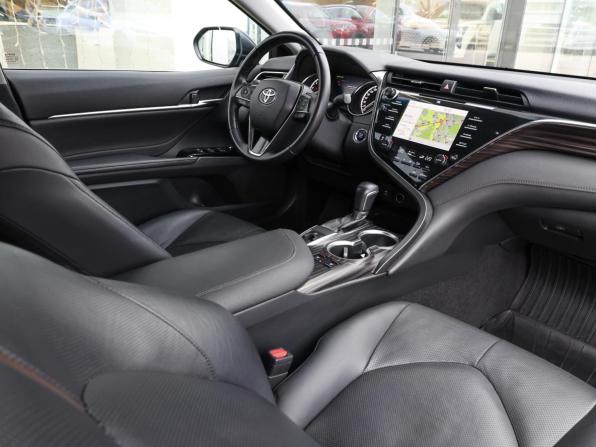 Toyota Camry VIII (XV70) с пробегом 2018 года, цена 2 998 000 рублей, 114283 км, седан, Автокод Объявления