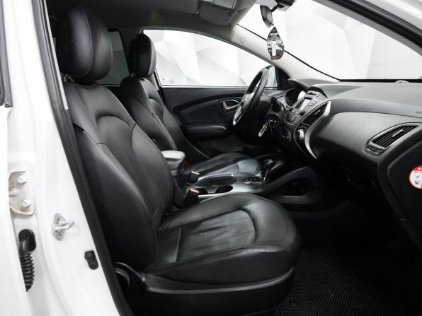 Hyundai ix35 I Рестайлинг с пробегом 2014 года, цена 1 270 000 рублей, 189114 км, внедорожник, Автокод Объявления