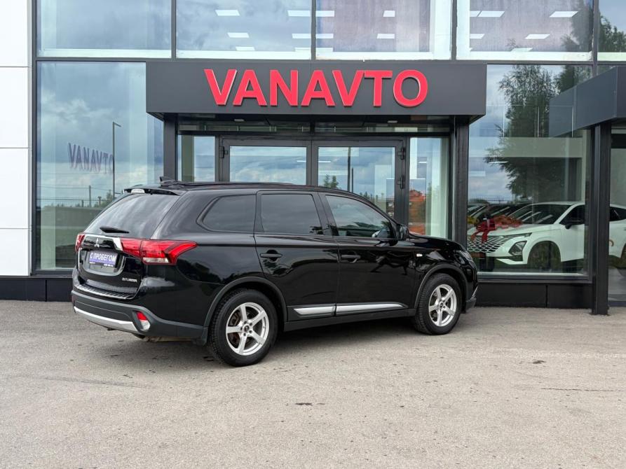 Mitsubishi Outlander III Рестайлинг 2 Азнакаево  - изображение 5