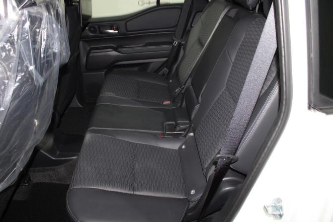 Toyota Land Cruiser Prado 250 Series с пробегом 2026 года, цена 13 900 000 рублей, 10 км, внедорожник, Автокод Объявления