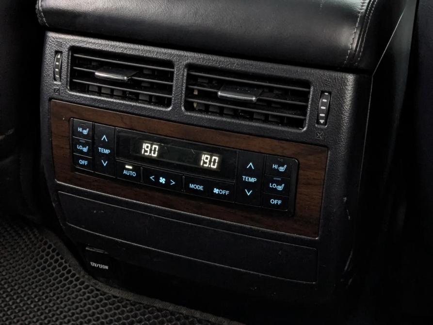 Toyota Land Cruiser 200 Series Рестайлинг 2 Москва  - изображение 30