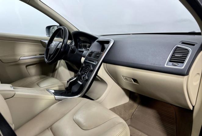 Volvo XC60 I Рестайлинг с пробегом 2014 года, цена 1 845 000 рублей, 279640 км, внедорожник, Автокод Объявления
