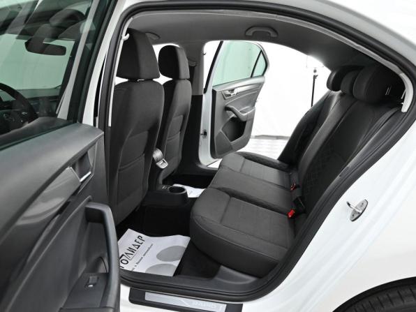 Skoda Rapid II с пробегом 2021 года, цена 759 000 рублей, 52649 км, лифтбек, Автокод Объявления