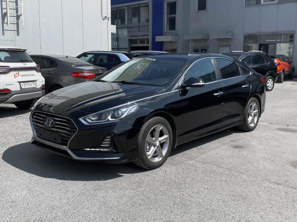 Hyundai Sonata VII (LF) Рестайлинг с пробегом 2018 года, цена 1 499 000 рублей, 218375 км, седан, Автокод Объявления