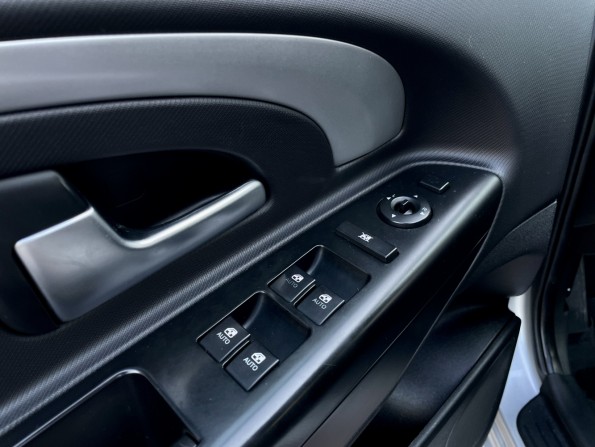 Kia Ceed I Рестайлинг с пробегом 2012 года, цена 739 900 рублей, 130565 км, хэтчбек, Автокод Объявления