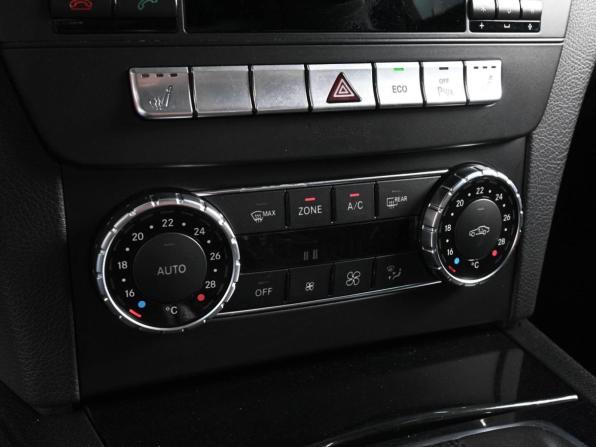 Mercedes-Benz C-Класс III (W204) Рестайлинг с пробегом 2012 года, цена 1 619 000 рублей, 218459 км, купе, Автокод Объявления