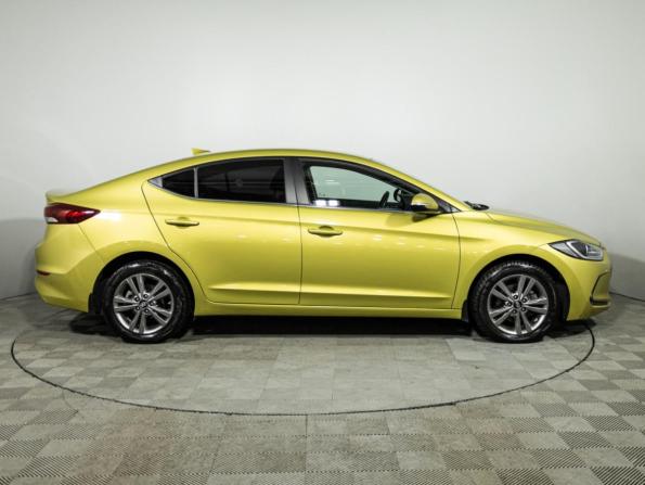 Hyundai Elantra VI (AD) с пробегом 2017 года, цена 1 680 000 рублей, 49192 км, седан, Автокод Объявления