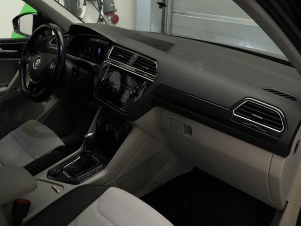 Volkswagen Tiguan II с пробегом 2017 года, цена 2 250 000 рублей, 149000 км, внедорожник, Автокод Объявления