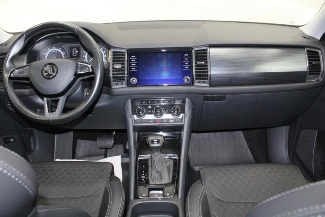 Skoda Kodiaq I с пробегом 2018 года, цена 2 959 000 рублей, 77831 км, внедорожник, Автокод Объявления