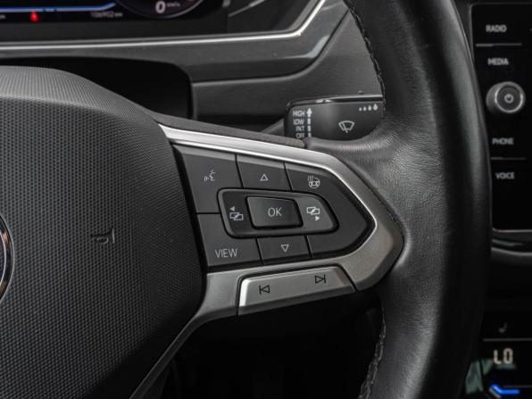 Volkswagen Tiguan II Рестайлинг с пробегом 2021 года, цена 3 199 000 рублей, 106902 км, внедорожник, Автокод Объявления