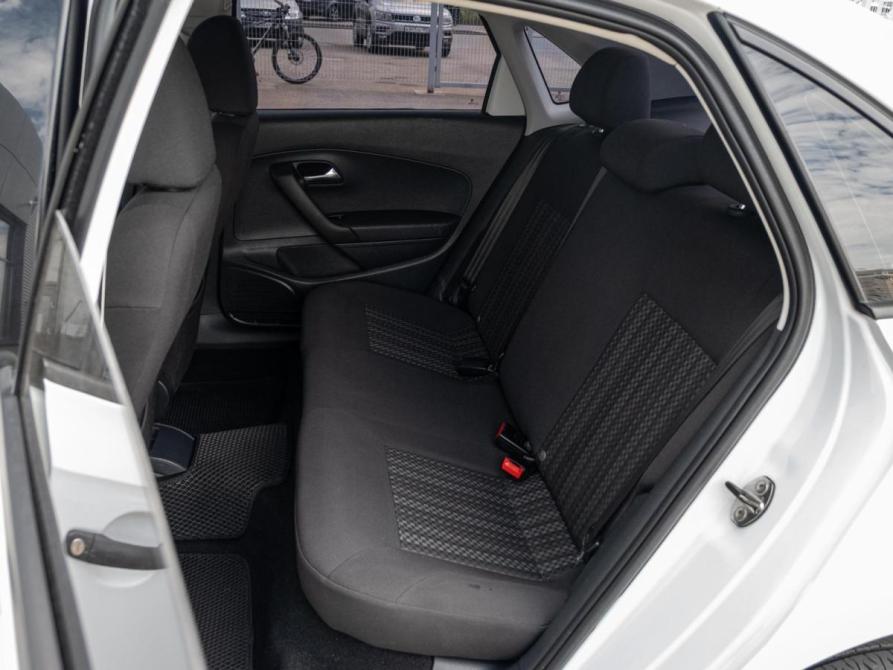 Volkswagen Polo V Рестайлинг Краснодар  - изображение 9