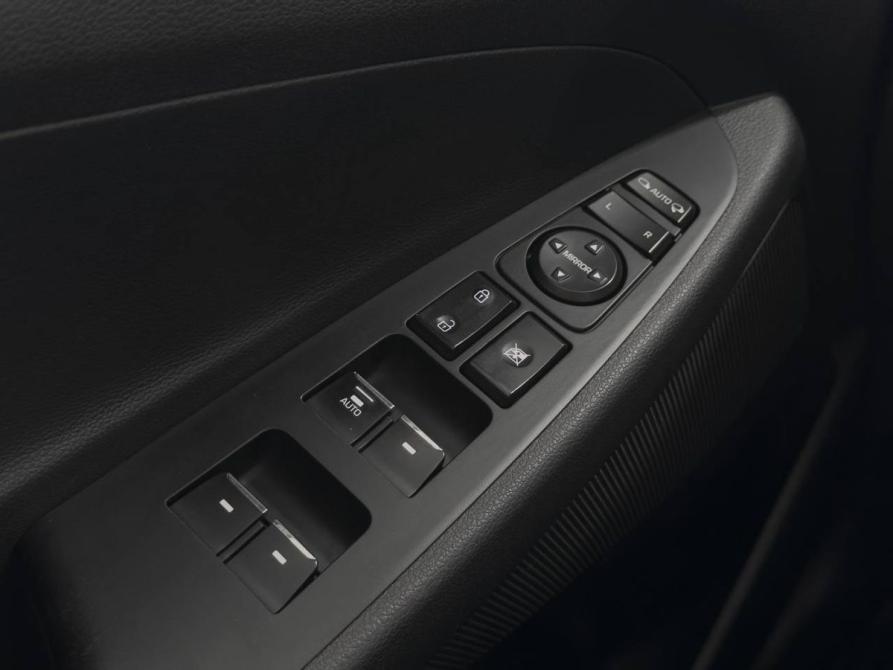 Hyundai Tucson III Ростов-на-Дону  - изображение 31