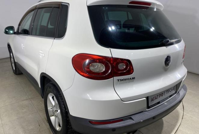 Volkswagen Tiguan I с пробегом 2010 года, цена 710 000 рублей, 225085 км, внедорожник, Автокод Объявления