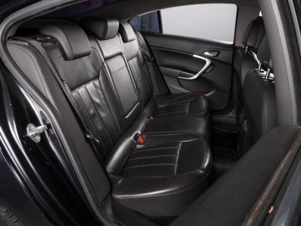 Opel Insignia I с пробегом 2010 года, цена 875 000 рублей, 247991 км, седан, Автокод Объявления
