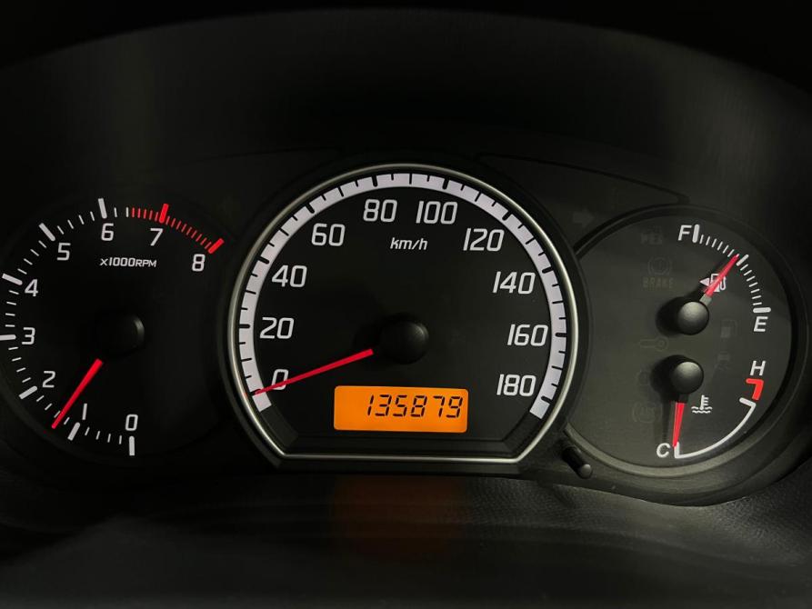 Suzuki Swift III Кемерово  - изображение 9