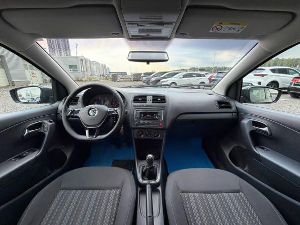 Volkswagen Polo V Рестайлинг с пробегом 2017 года, цена 795 000 рублей, 263000 км, седан, Автокод Объявления