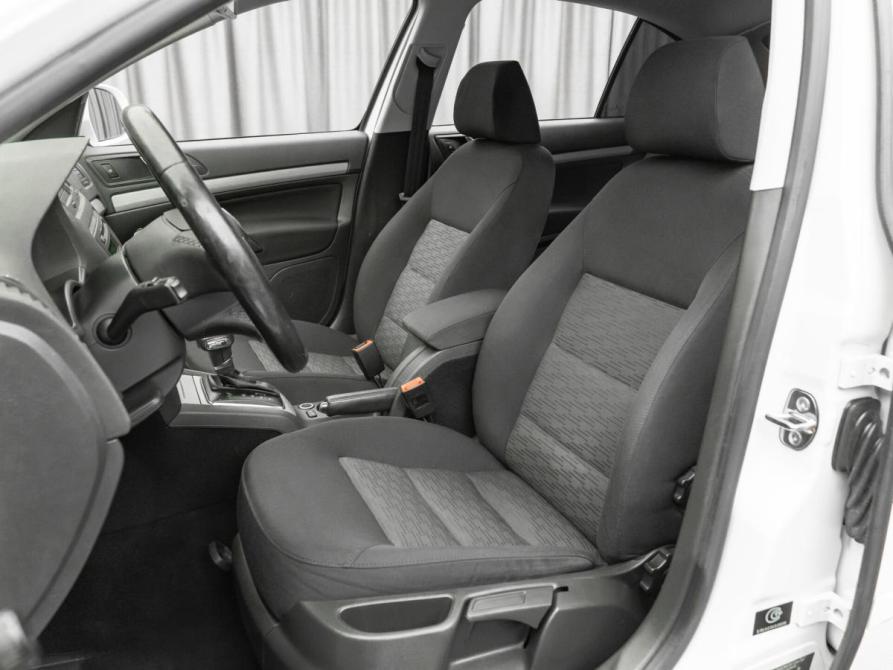 Skoda Octavia II (A5) Рестайлинг Москва  - изображение 9