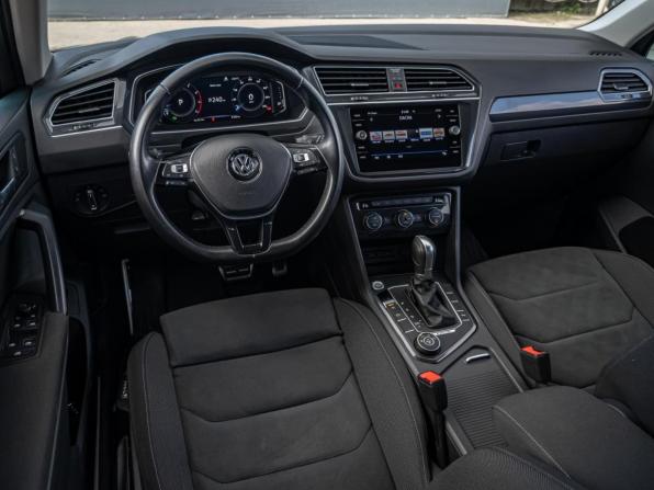 Volkswagen Tiguan II с пробегом 2019 года, цена 3 395 000 рублей, 81882 км, внедорожник, Автокод Объявления