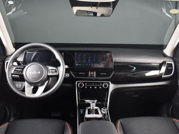 Kia Seltos I Рестайлинг с пробегом 2026 года, цена 2 799 995 рублей, 11 км, внедорожник, Автокод Объявления