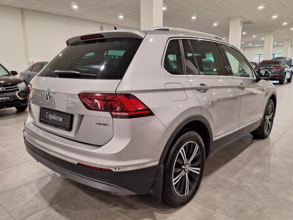 Volkswagen Tiguan II с пробегом 2017 года, цена 2 030 000 рублей, 184556 км, внедорожник, Автокод Объявления