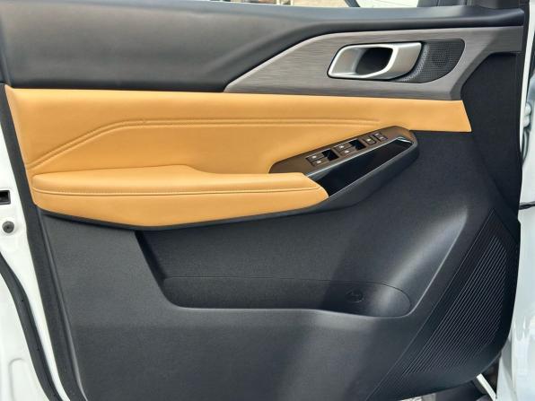 Changan Hunter Plus с пробегом 2023 года, цена 2 450 000 рублей, 70000 км, offers.body_type.unknown, Автокод Объявления