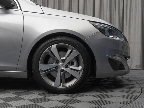 Peugeot 308 II с пробегом 2014 года, цена 1 180 000 рублей, 149928 км, хэтчбек, Автокод Объявления