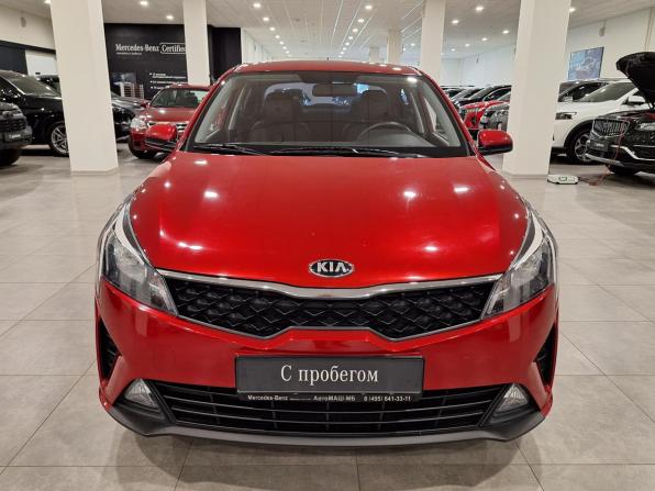 Kia Rio IV Рестайлинг с пробегом 2020 года, цена 1 640 000 рублей, 74146 км, седан, Автокод Объявления