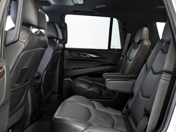 Cadillac Escalade IV с пробегом 2020 года, цена 6 100 000 рублей, 47064 км, внедорожник, Автокод Объявления