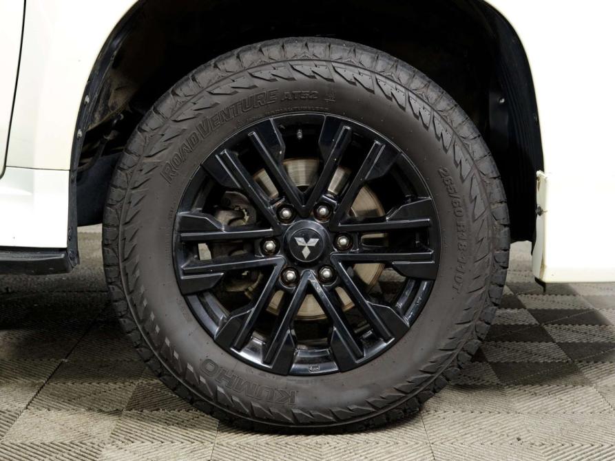 Mitsubishi Montero Sport III Рестайлинг Санкт-Петербург  - изображение 10