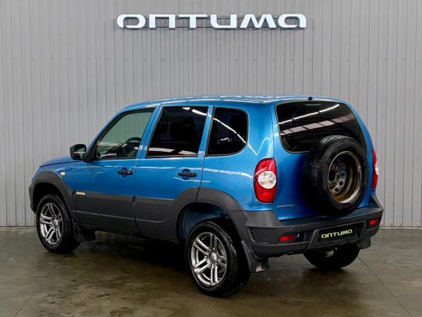Chevrolet Niva I Рестайлинг с пробегом 2017 года, цена 747 000 рублей, 147723 км, внедорожник, Автокод Объявления