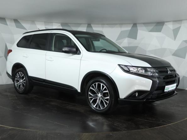 Mitsubishi Outlander III Рестайлинг 2 с пробегом 2016 года, цена 1 849 000 рублей, 60451 км, внедорожник, Автокод Объявления