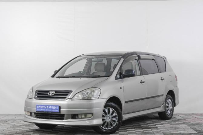 Toyota Ipsum II (M20) с пробегом 2001 года, цена 949 000 рублей, 239000 км, компактвэн, Автокод Объявления