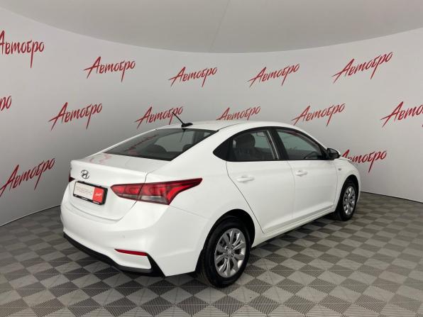 Hyundai Solaris II с пробегом 2017 года, цена 1 160 000 рублей, 147431 км, седан, Автокод Объявления