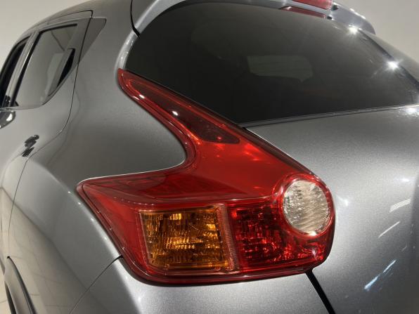 Nissan Juke I с пробегом 2011 года, цена 990 000 рублей, 121500 км, внедорожник, Автокод Объявления