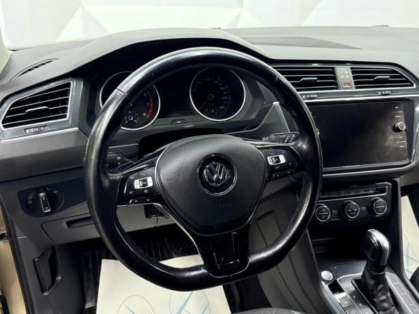 Volkswagen Tiguan II с пробегом 2020 года, цена 2 590 000 рублей, 101540 км, внедорожник, Автокод Объявления
