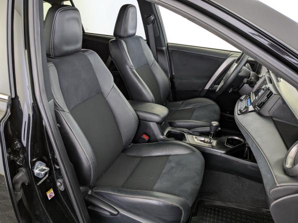 Toyota RAV4 IV (XA40) Рестайлинг с пробегом 2016 года, цена 2 550 000 рублей, 74380 км, внедорожник, Автокод Объявления