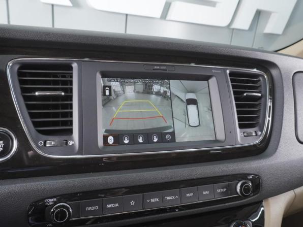 Kia Carnival III с пробегом 2019 года, цена 2 500 000 рублей, 206554 км, минивэн, Автокод Объявления