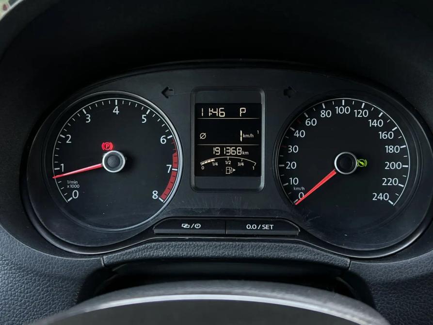 Volkswagen Polo V Рестайлинг Волгоград  - изображение 9