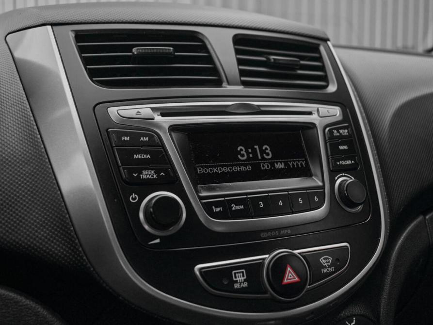 Hyundai Solaris I Рестайлинг Екатеринбург  - изображение 17