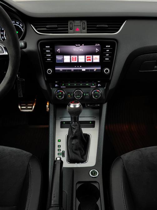 Skoda Octavia III (A7) Москва  - изображение 12