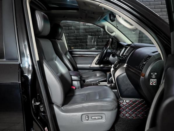 Toyota Land Cruiser 200 Series с пробегом 2008 года, цена 3 200 000 рублей, 253941 км, внедорожник, Автокод Объявления