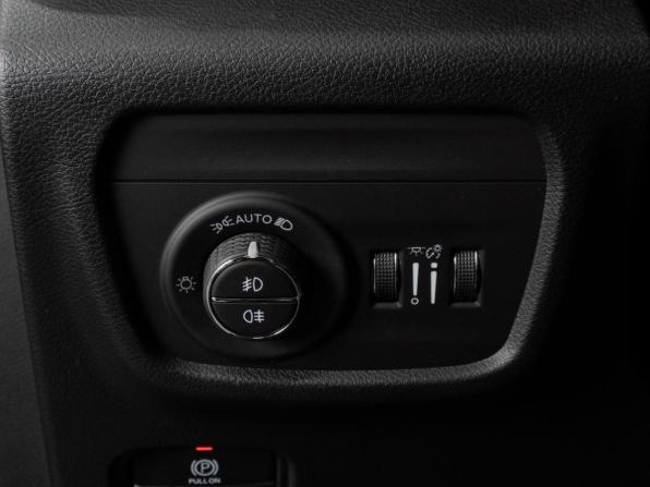 Jeep Grand Cherokee V (WL) с пробегом 2022 года, цена 7 900 000 рублей, 144 км, внедорожник, Автокод Объявления