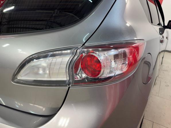 Mazda 3 II (BL) Рестайлинг с пробегом 2011 года, цена 980 000 рублей, 187175 км, хэтчбек, Автокод Объявления