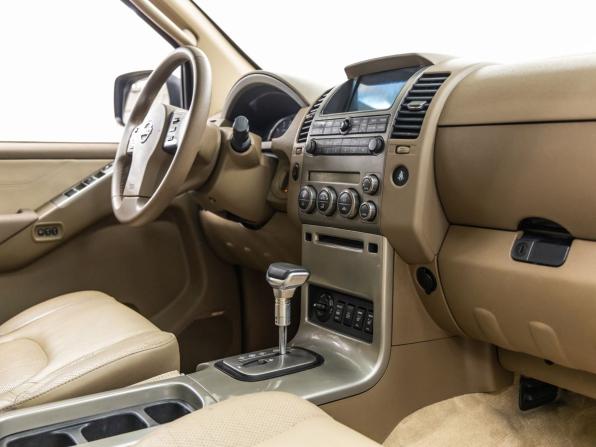 Nissan Pathfinder III с пробегом 2007 года, цена 998 000 рублей, 220362 км, внедорожник, Автокод Объявления