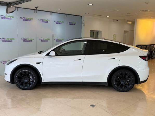 Tesla Model Y I с пробегом 2022 года, цена 3 693 000 рублей, 81610 км, внедорожник, Автокод Объявления