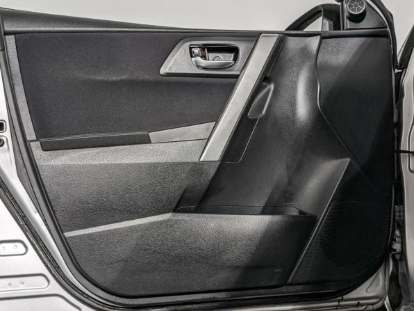 Toyota Auris II с пробегом 2013 года, цена 1 095 000 рублей, 181135 км, хэтчбек, Автокод Объявления