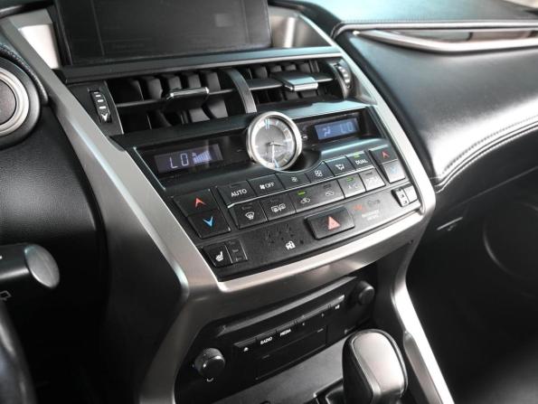Lexus NX I с пробегом 2015 года, цена 2 175 000 рублей, 225820 км, внедорожник, Автокод Объявления